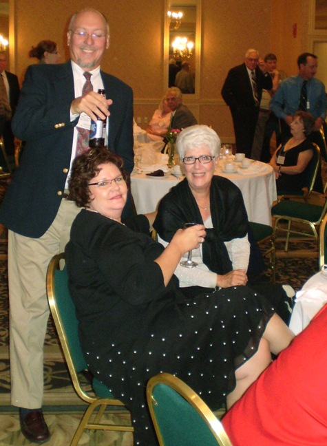 Mike & Denise Vrabel and Linda Bockelman at the Banquet