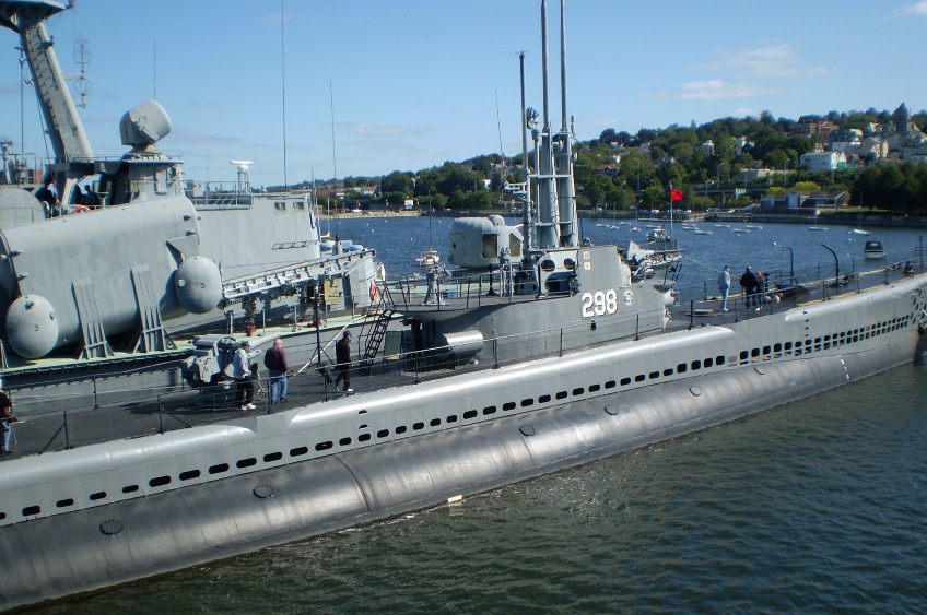 USS Lionfish (SS-298)