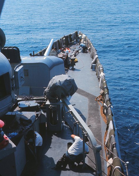 Air bedding USS Sproston (DD-577) - March 1966 