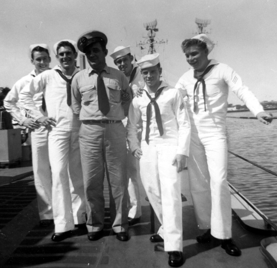 Dutch Bliss, Lew Moore, Chief Barnes, Ray Pettengill and Howard Killgrove - USS Sproston