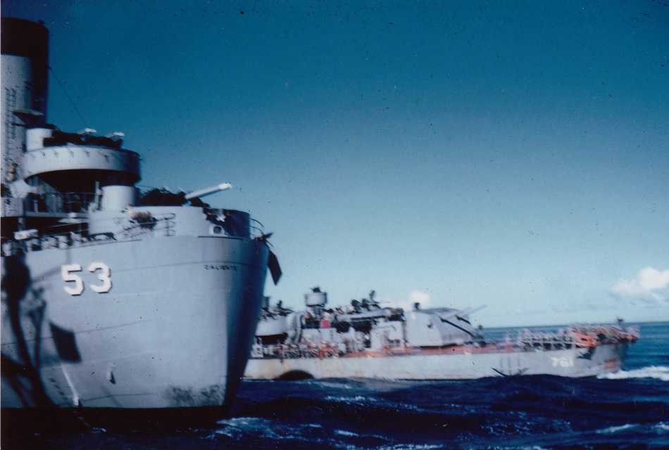 USS Caliente (AO-53) & USS Buck (DD761)